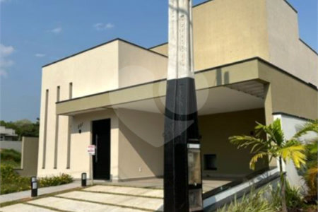 Casa à venda com 3 quartos, sendo 1 suíte, no condomínio Residencial Lagos D Icarai, Salto - SP