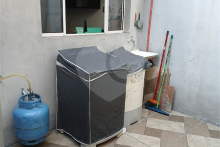 Casa à venda com 2 quartos no condomínio Pátio Boulevard, Poá - SP