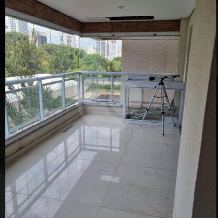 Apartamento à venda com 3 suítes em Várzea da Barra Funda, São Paulo, SP