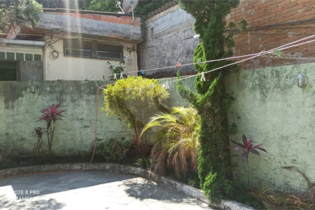 Casa à venda com 6 quartos em Jardim Oriental, São Paulo, SP