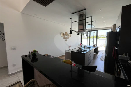 Casa à venda com 3 quartos, sendo 1 suíte, no condomínio Phytus, Itupeva - SP