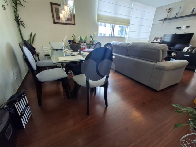 Apartamento à venda com 3 quartos, sendo 1 suíte,  em Santana, São Paulo, SP