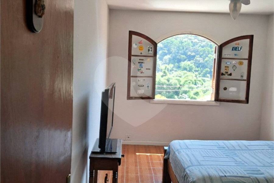 Sobrado à venda com 2 quartos em Vila Albertina, São Paulo, SP