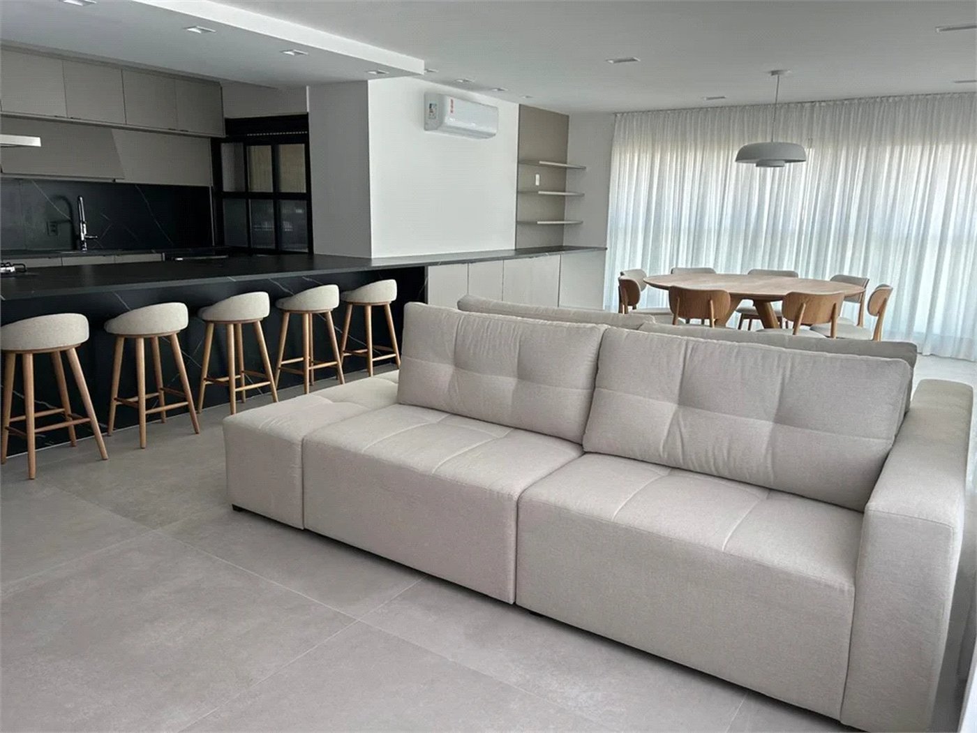 Apartamento à venda com 3 suítes em Santo Amaro, São Paulo, SP