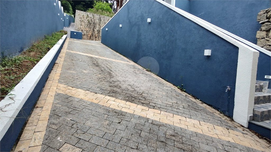 Casa à venda com 3 quartos, sendo 2 suítes,  em Serra da Cantareira, Mairiporã, SP