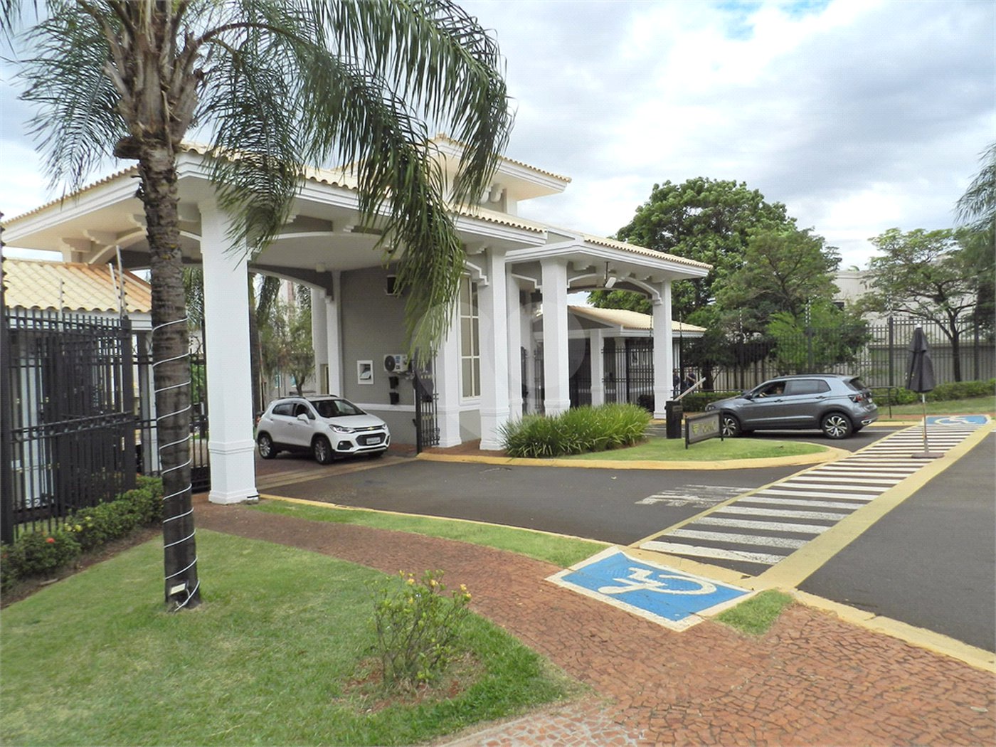 Casa à venda ou para alugar com 4 suítes no condomínio Torino Ribeirão Preto, Ribeirão Preto - SP