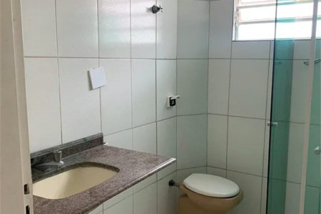 Sobrado à venda com 3 quartos em Vila Progredior, São Paulo, SP