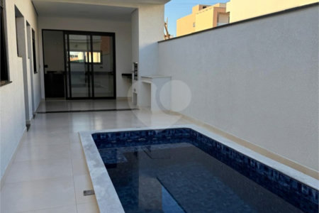 Casa à venda com 2 quartos, sendo 1 suíte, no condomínio Reserva Ipanema, Sorocaba - SP