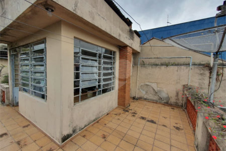 Casa Térrea à venda com 3 quartos, sendo 1 suíte, em Vila Ré, São Paulo, SP