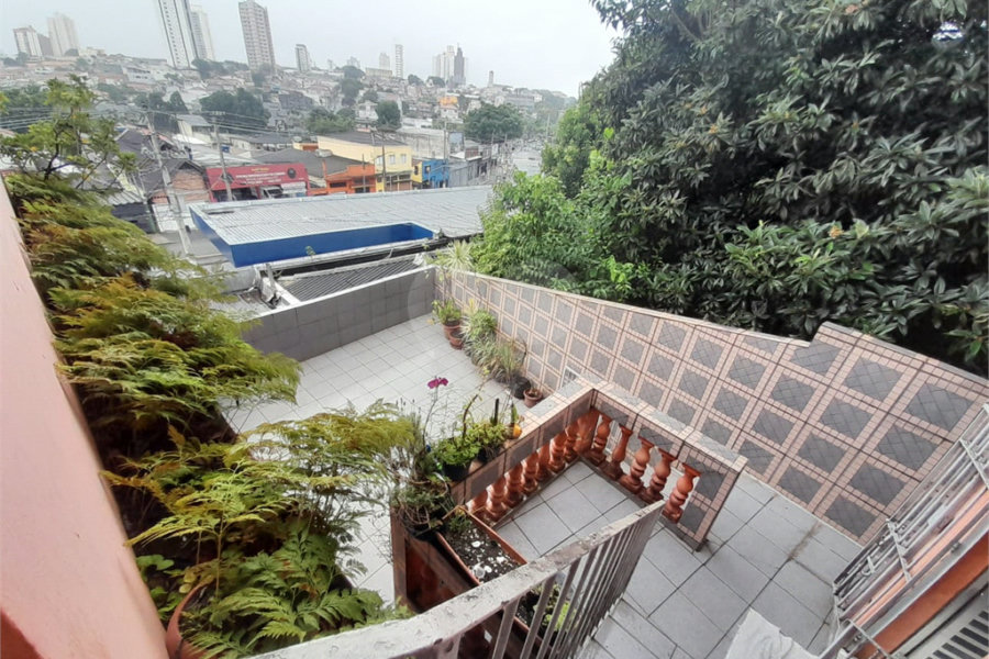 Sobrado à venda com 4 quartos, sendo 1 suíte,  em Saúde, São Paulo, SP