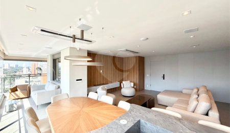 Apartamento à venda ou para alugar com 3 suítes em Campo Belo, São Paulo, SP