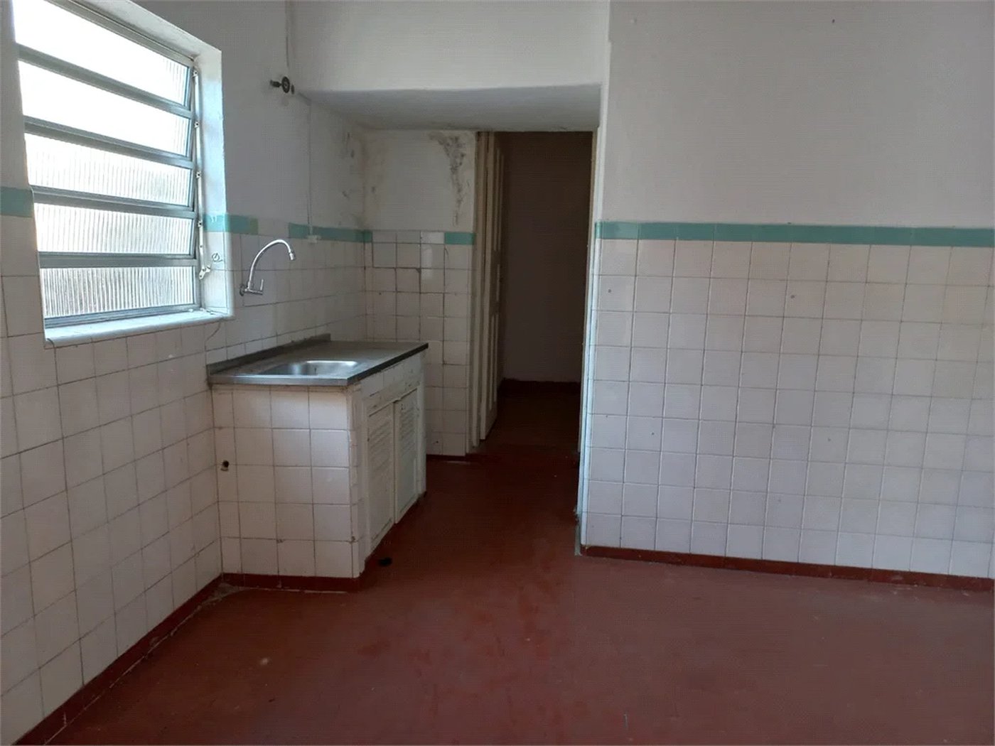 Casa à venda com 3 quartos, sendo 2 suítes, em Jaguaré, São Paulo, SP