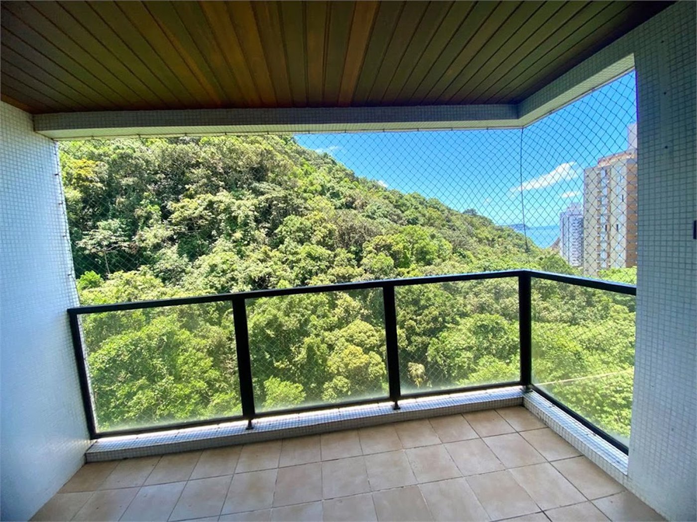 Apartamento Residencial à venda, Centro, Guarujá - AP1482.