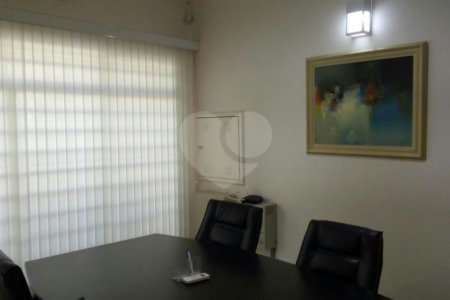 Sobrado à venda com 2 quartos em Santo Amaro, São Paulo, SP