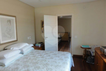 Sobrado à venda com 3 quartos, sendo 1 suíte, em Jardim São Paulo(zona Norte), São Paulo, SP