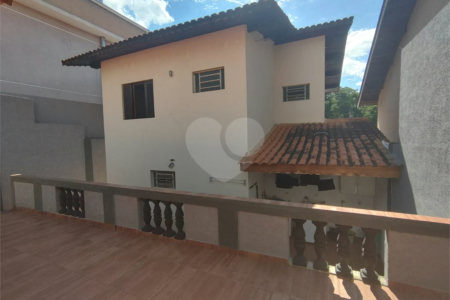 Casa para alugar com 3 quartos, sendo 1 suíte, em Jardim do Lago, Atibaia, SP