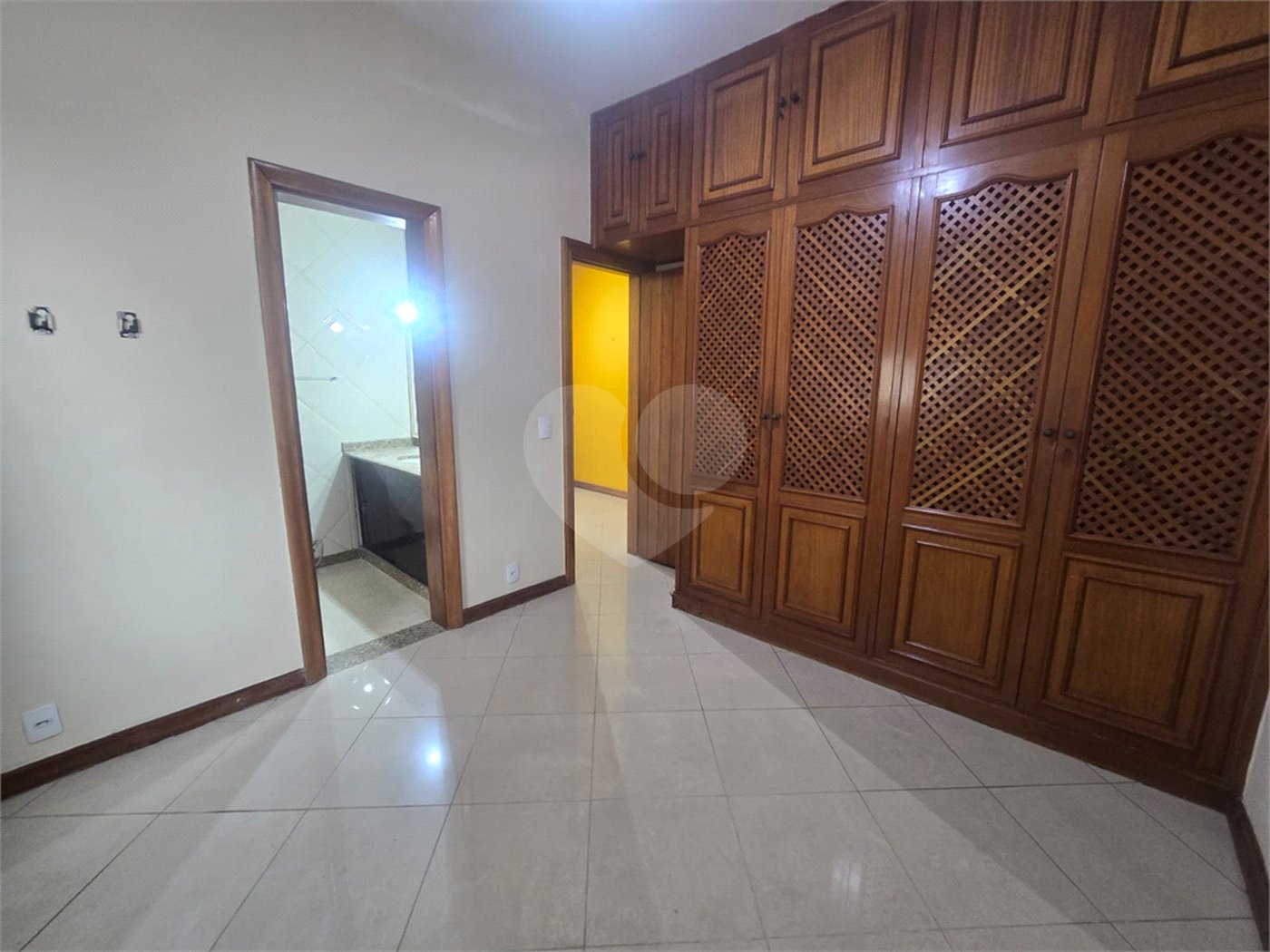 Cobertura à venda com 3 quartos, sendo 1 suíte,  em Tijuca, Rio de Janeiro, RJ