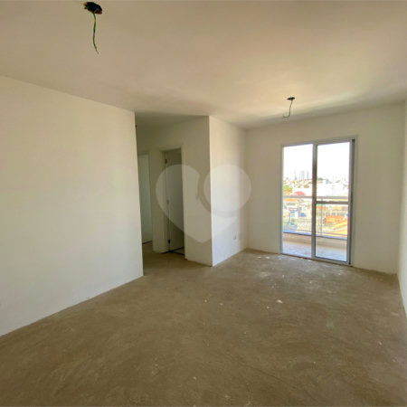 Apartamento à venda com 2 quartos, sendo 1 suíte, em Vila Galvão, Guarulhos, SP