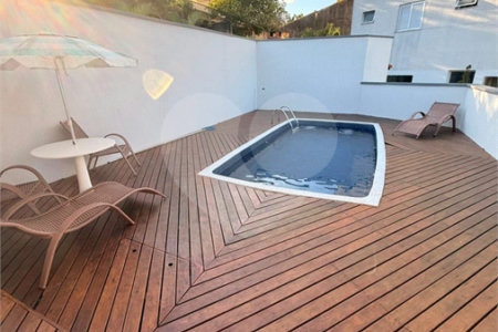 Apartamento à venda com 3 quartos, sendo 1 suíte,  em Parque Santana, Mogi das Cruzes, SP