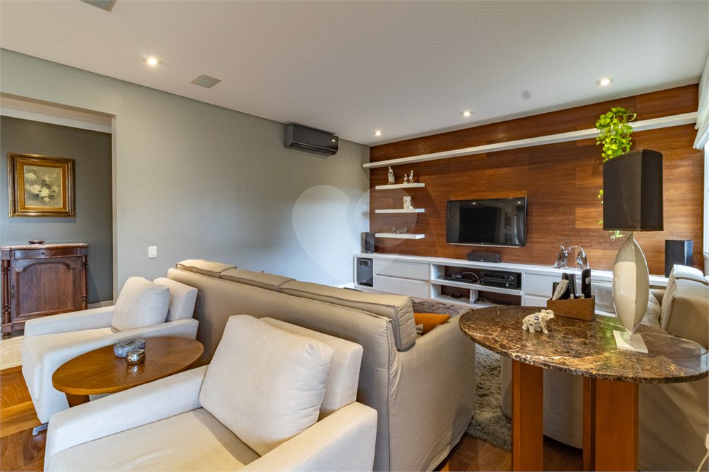 Apartamento à venda com 4 suítes em Vila Mariana, São Paulo, SP