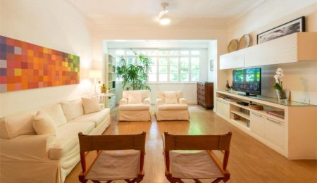 Apartamento à venda com 3 quartos, sendo 1 suíte,  em Leme, Rio de Janeiro, RJ