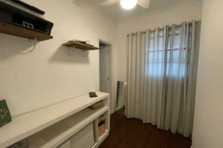 Apartamento 3 dormitórios com 2 suítes, 2 vagas demarcadas, no Embaré, Santos