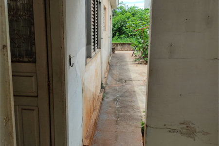 Casa à venda com 3 quartos no Centro, Araraquara, SP