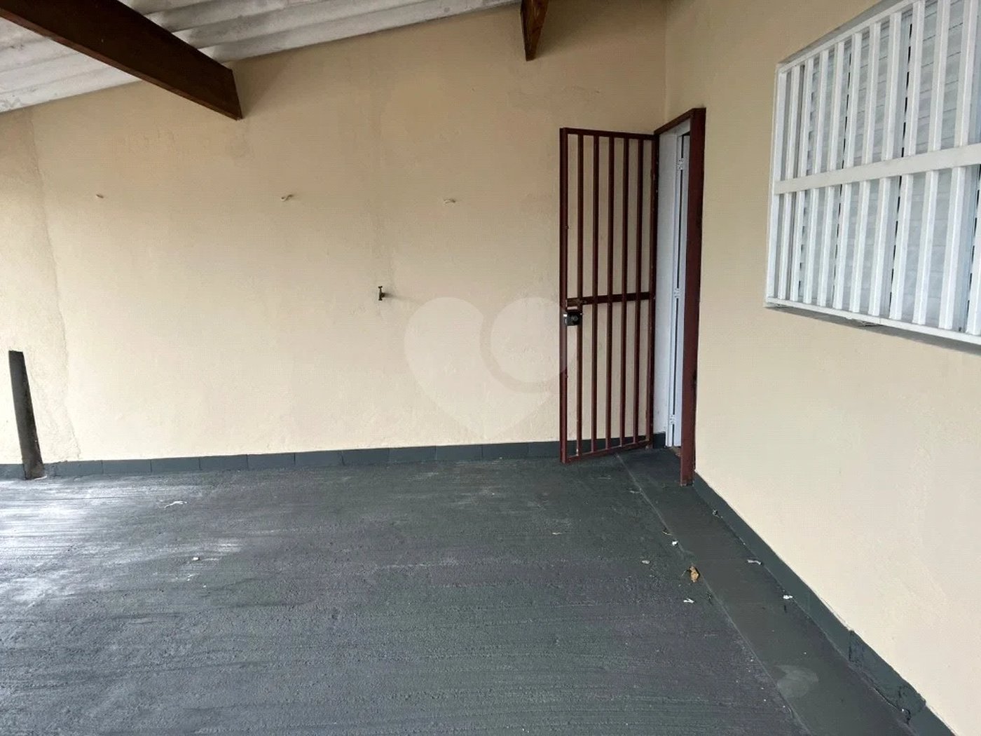 Sobrado á venda na Vila Matilde, 137m², 4 quartos e 2 vagas de garagem