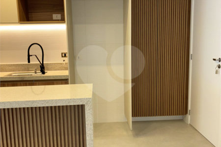 Apartamento à venda com 2 quartos, sendo 1 suíte, em Brooklin Paulista, São Paulo, SP