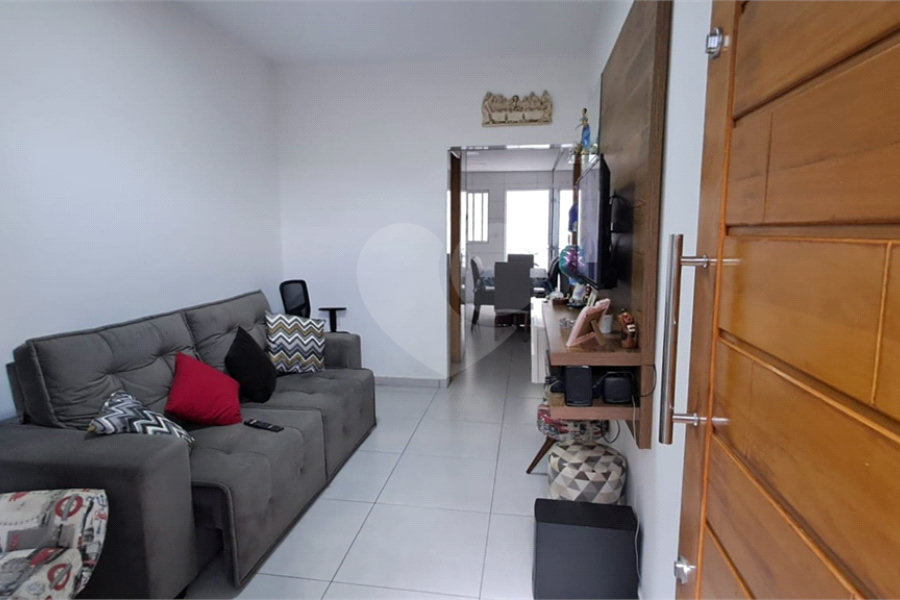 Casa à venda com 3 quartos, sendo 2 suítes, em Parada Inglesa, São Paulo, SP