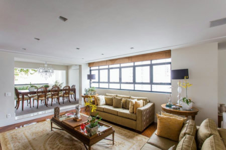 Apartamento à venda com 3 suítes em Campo Belo, São Paulo, SP