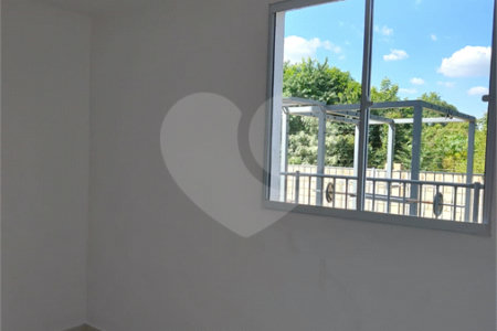 Apartamento à venda com 2 quartos em Jardim Santa Clara (vila Xavier), Araraquara, SP