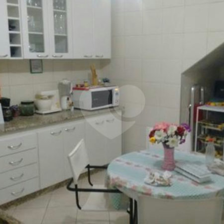 Sobrado à venda com 2 quartos em Vila Medeiros, São Paulo, SP