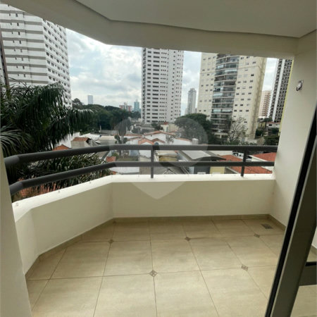 Apartamento à venda com 3 quartos, sendo 2 suítes, em Vila Regente Feijó, São Paulo, SP