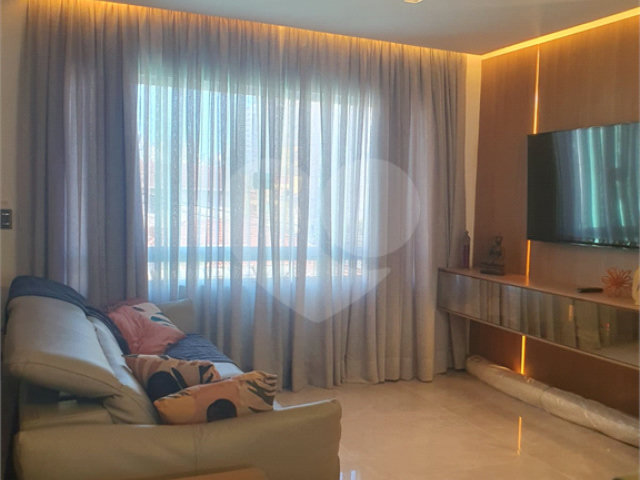 Casa à venda com 4 quartos, sendo 2 suítes,  em Vila Guilherme, São Paulo, SP
