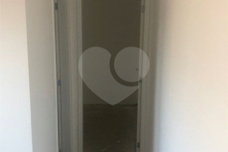 Apartamento à venda com 1 quarto em Vila Anastácio, São Paulo, SP