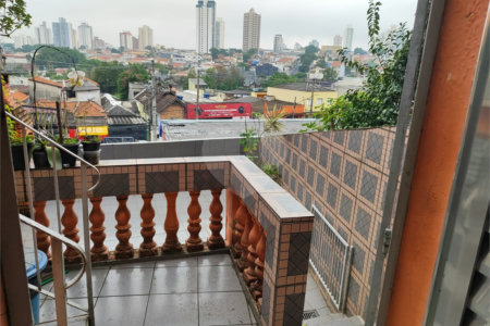 Sobrado à venda com 4 quartos, sendo 1 suíte, em Vila Brasílio Machado, São Paulo, SP