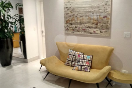 Apartamento à venda com 4 suítes em Jardim Marajoara, São Paulo, SP