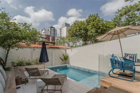 Casa à venda com 4 suítes em Jardim Prudência, São Paulo, SP