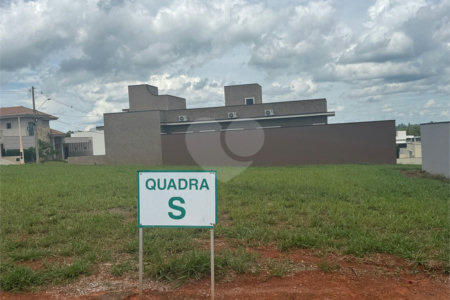Terreno à venda em Loteamento Residencial Golden Ville, Itapetininga, SP