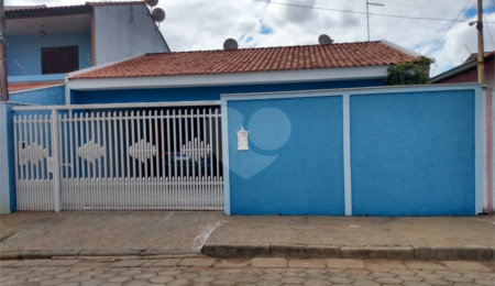 Casa à venda com 3 quartos, sendo 1 suíte, em Vila Vendramini, Itapetininga, SP