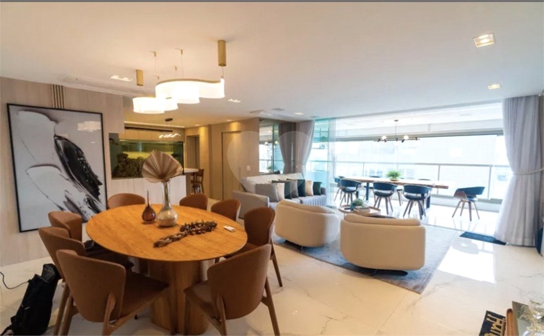 Apartamento à venda com 3 suítes em Vila Clementino, São Paulo, SP