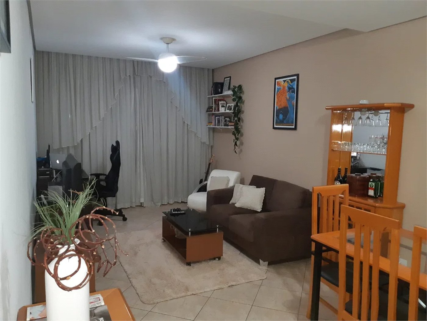 Apartamento à venda com 3 quartos, sendo 2 suítes, em Pinheiros, São Paulo, SP