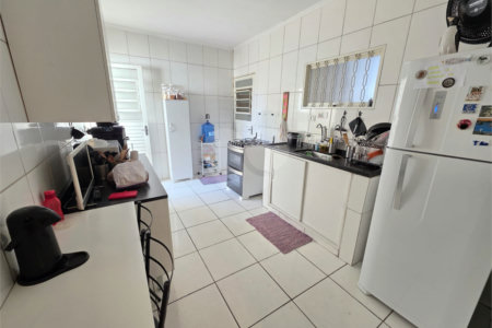 Casa à venda com 6 quartos, sendo 2 suítes, em Conjunto Residencial Butantã, São Paulo, SP