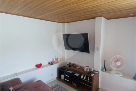 Casa à venda com 3 quartos, sendo 1 suíte, em Caminho de Búzios, Cabo Frio, RJ