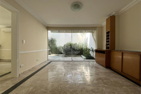Casa para alugar com 4 quartos, sendo 2 suítes, no condomínio Porto Fino, São Paulo - SP