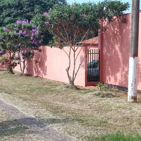 Casa à venda com 3 quartos, sendo 1 suíte, no condomínio Residencial Terras de Vera Cruz, Vera Cruz - SP