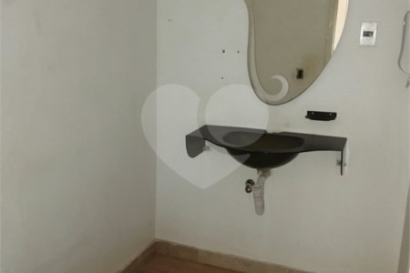 Casa à venda com 5 quartos, sendo 3 suítes, em Vila Sedenho, Araraquara, SP
