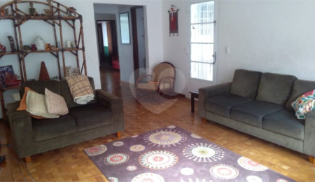 Casa à venda com 4 quartos em Santana, São Paulo, SP