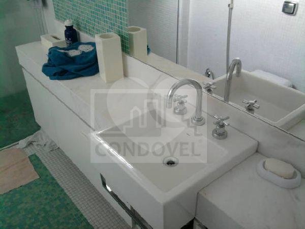 Apartamento à venda com 3 suítes em Campo Belo, São Paulo, SP